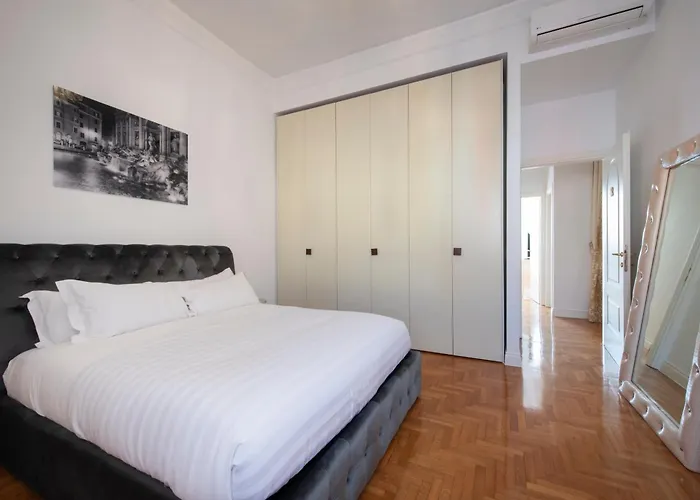 Lucrezio Caro Luxury Appartement *
